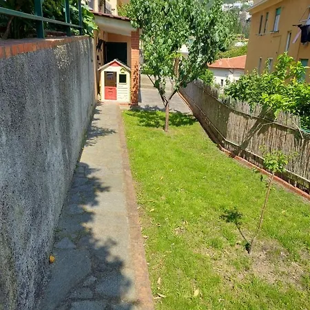 Appartamento Profumo Di Limone Con Giardino *